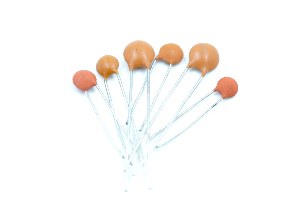 Condensador Cerámico 47nF 50v